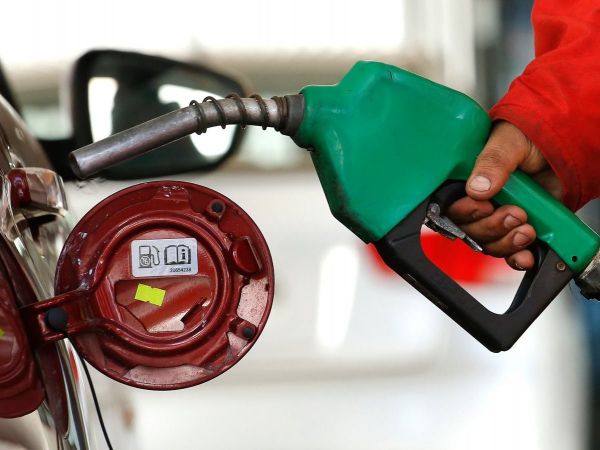 El descuento de $100 en bencina que Copec aplica directo: ¿Está tu comuna en la lista de junio?