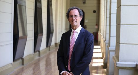 Rector Juan Carlos de la Llera: "Renunciar al conocimiento, directamente es renunciar al desarrollo"
