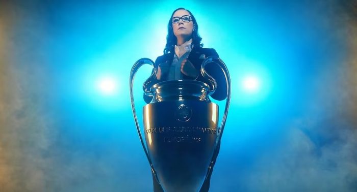 La histórica voz femenina que narró la final masculina de la Champions League