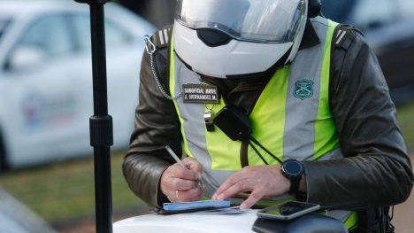 Restricción vehicular este viernes 12 de junio: el olvido por el que podrías pagar más de $100 mil