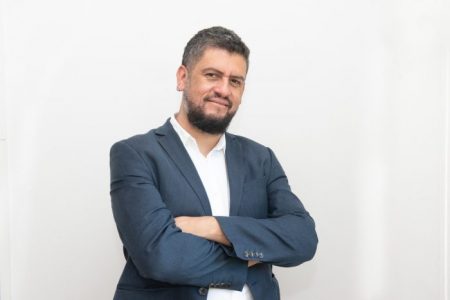El ensayo de Luis Valenzuela Prado sobre los desechos de la literatura chilena