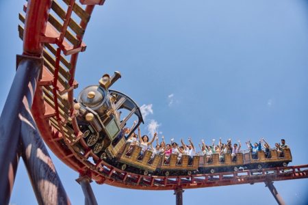 ¿Vas a Fantasilandia? Así puedes conseguir entradas a $9.990 y descuentos de hasta 30%