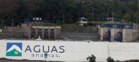 Piden declarar escasez hídrica en la principal cuenca que abastece a Santiago