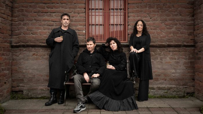 Elenco original de “Neva” se reúne en Teatro Mori Bellavista para revisitar aplaudida obra chilena