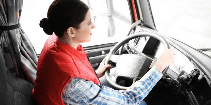Día de la Mujer Conductora: más mujeres toman el volante en Chile y ganan espacio en la movilidad