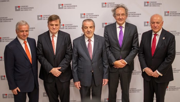 Colegio de Ingenieros premia al rector de la U. Central por su destacada gestión profesional