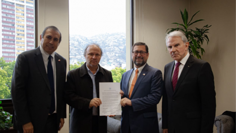 Senadores presionan al Gobierno para reforzar candidatura de Valparaíso al Tratado de Alta Mar