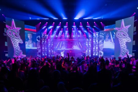Premios Pulsar coronan a Candelabro, Mon Laferte y Alanys Lagos como grandes ganadores