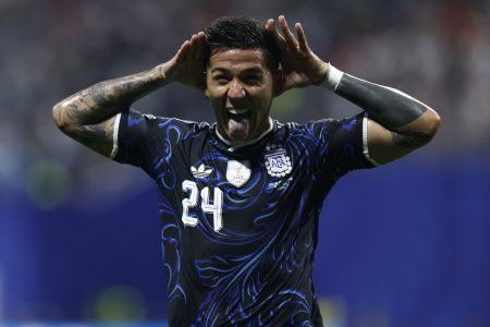 En un gran partido Argentina gana 2 a 1 a Inglaterra y se mete en una nueva final Mundial