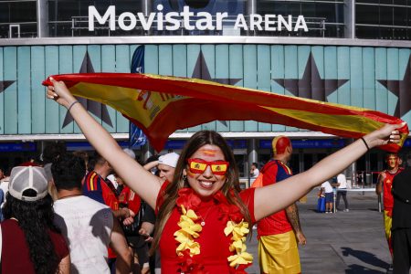 Nueva York se tiñe de rojo para alentar a España en la final del Mundial ante Argentina