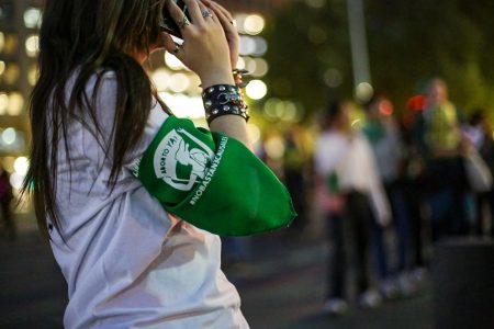 Agrupaciones piden al Congreso cese de tramitación de ley "Escucha su corazón"