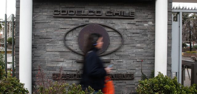 De “Escucha su Corazón” a privatizar Codelco: La Moneda bajo presión de Republicanos y libertarios