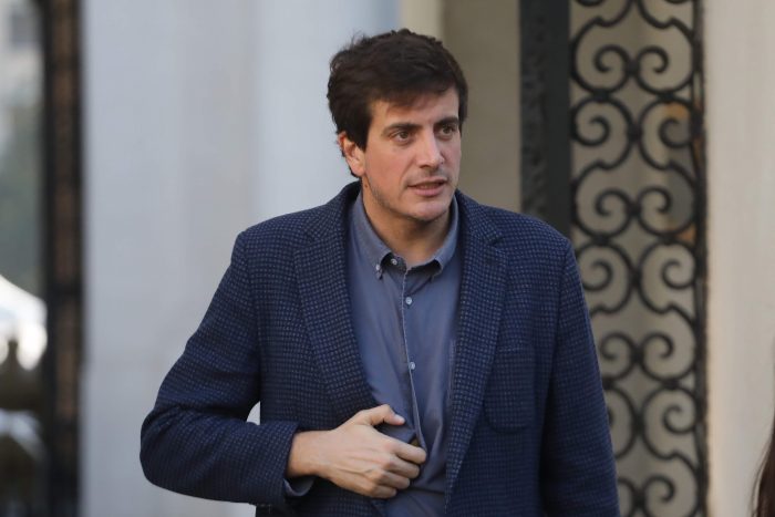 “Es necesario un director de orquesta”: el llamado de Schalper a La Moneda para definir un vocero