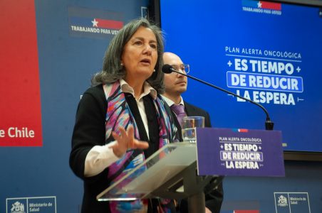 Salud anuncia incorporación progresiva de todos los cánceres al GES