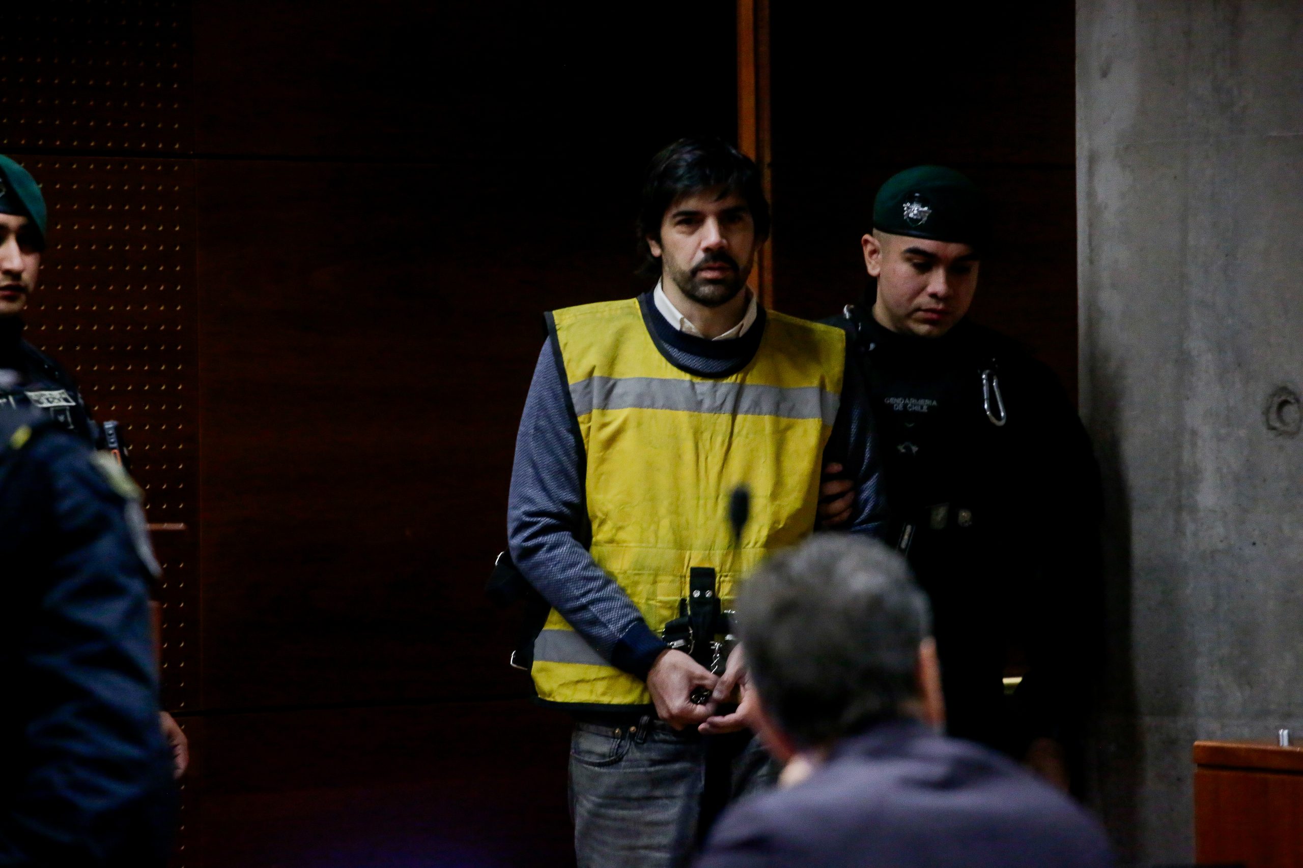 Fiscalía formaliza a Joaquín Lavín León por venta ilegal de datos electorales