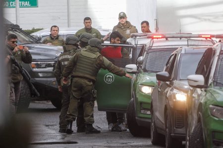 Detienen a "El Panda", acusado de disparar contra dos carabineros en Lo Espejo