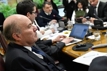 Quiroz a alcaldes que critican megarreforma: "Si prefieren que no se compense, no se compensa"