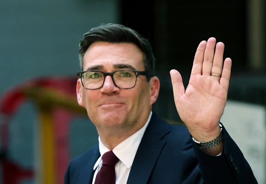 Andy Burnham es proclamado líder del Partido Laborista británico en sustitución de Starmer