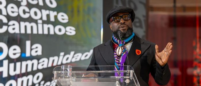 Bonaventure Soh Bejeng Ndikung: “El arte debe cuestionar aquello que creemos seguro”