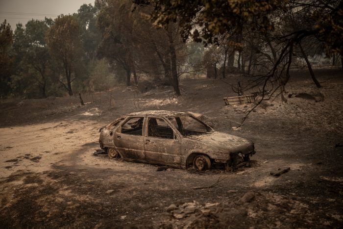 Incendios en España evolucionan “favorablemente” pero preocupa la nueva ola de calor