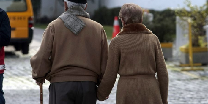 Mayor longevidad y mujeres sin hijos impulsan el interés por una mejor jubilación femenina