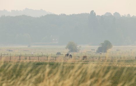 "Tormentas de fuego" irrumpen en Francia y agravan el megaincendio de Gironda