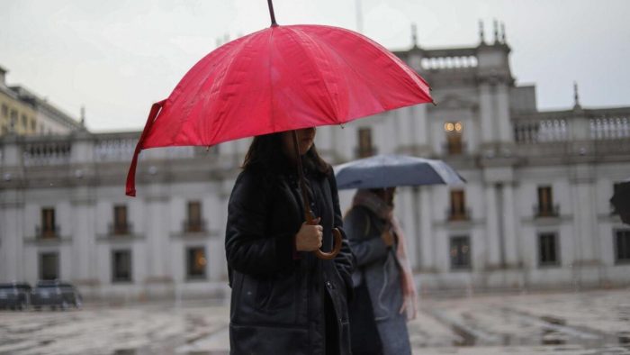 Llegará en pleno feriado: el fuerte río atmosférico que traerá lluvias extremas y vientos de 100 km/