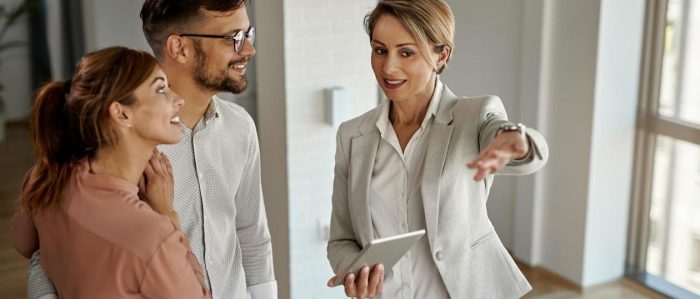 Mercado inmobiliario impulsa nuevas oportunidades laborales para mujeres con trabajos más flexibles