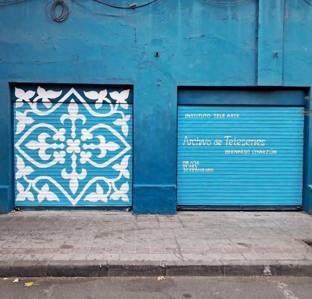 Archivo de Teleseries de Bernardo Oyarzún, memorias de barrio y la organización de la ignorancia