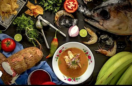 El encebollado ecuatoriano conquistó Santiago en el Festival de la Sopa 2026