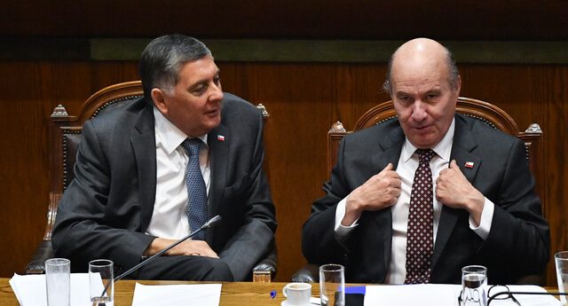 Alvarado sale a apagar incendio de Quiroz mientras La Moneda busca blindar megarreforma