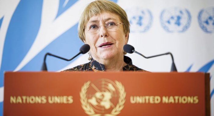 Bachelet parte cuesta arriba en carrera por la ONU: recibe cinco votos en contra en primer sondeo
