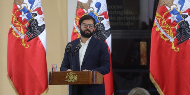 Boric vuelve a La Moneda con mensaje a Kast: “Hemos sido rivales en ideas, pero nos une Chile”