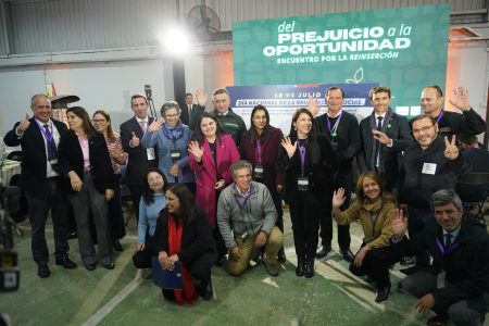 Gobierno respalda proyecto para crear el Día Nacional de la Reinserción Social