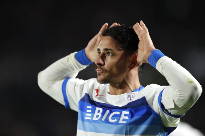 Zampedri iluminado: Universidad Católica rescata un empate en la casa de Estudiantes de La Plata