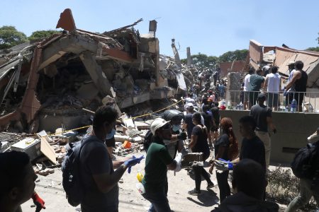 Colombia declara “desastre nacional” tras terremoto que deja al menos 71 muertos