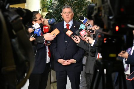 Alvarado admite que no sabía del requerimiento al TC: “A alguien se le pasó tomar el teléfono”