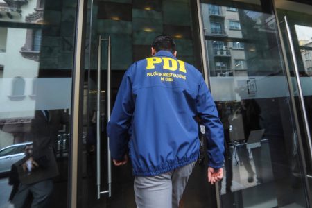 Caso Junaeb: Fiscalía realizó allanamiento en oficinas del Senado y en domicilios