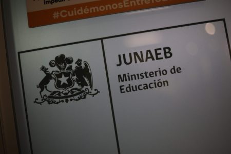 La caja negra de Junaeb: US$ 1000 millones y el botín más preciado del Estado
