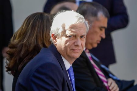 Kast rechaza retirar reforma constitucional y pone urgencia de 30 días para forzar acuerdo en Senado