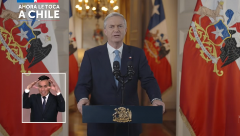 Presidente Kast busca dar un giro con batería de medidas de seguridad en plena crisis de empleo