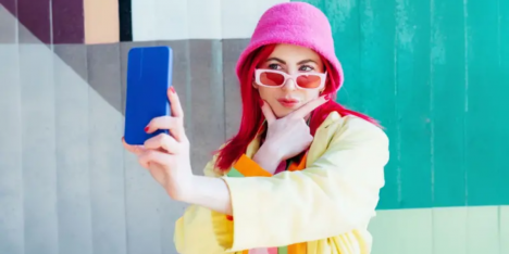 Qué es "farmear aura", la tendencia juvenil en redes que en realidad existe desde hace siglos