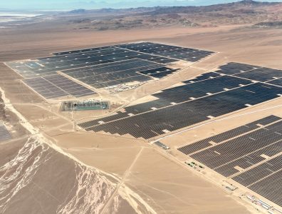 Inauguran uno de los mayores complejos solares y de almacenamiento de Latinoamérica 