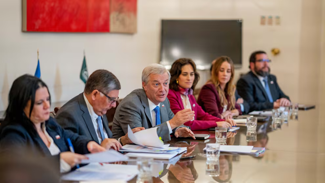 Gobierno de excelencia: caen 32 seremis, dos ministras y cinco subsecretarios en 145 días