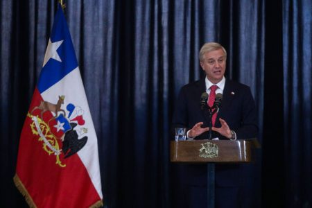 Kast reivindica libertad de prensa y rechaza ser iliberal tras polémica por estudios de pluralismo