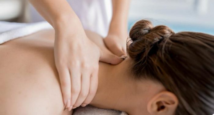 Masajes de relajación y descontracturantes: 5 mitos y verdades que debes conocer
