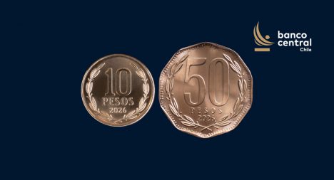 Banco Central muestra las nuevas monedas de $10 y $50 que entrarán en circulación entre 2026 y 2027