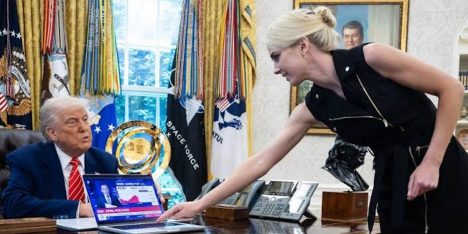 ¿Quién es Natalie Harp, la más estrecha y fiel colaboradora de Trump?