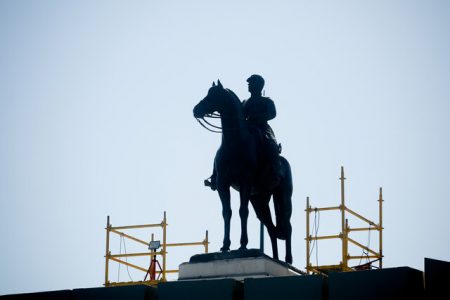 Estatua del general Baquedano entra en su etapa final de reinstalación