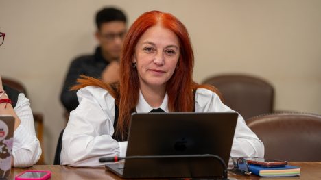 Diputada Cucumides lleva a Contraloría denuncias por “cuoteo político” en Sernac